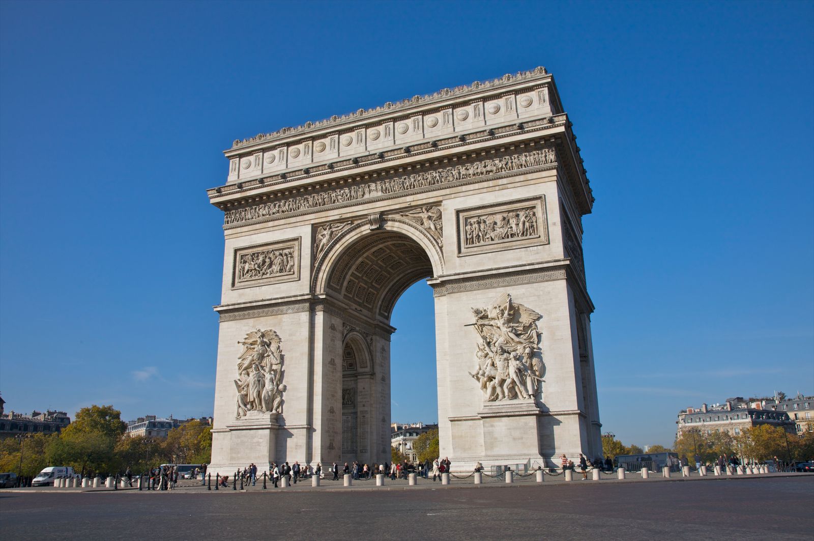 The original: 50 meters, commissioned by Napoleon in 1806 after Austerlitz, completed thirty years later — the Emperor never saw it standing. It is this project’s Washington version that aims to eclipse it by 26 meters.